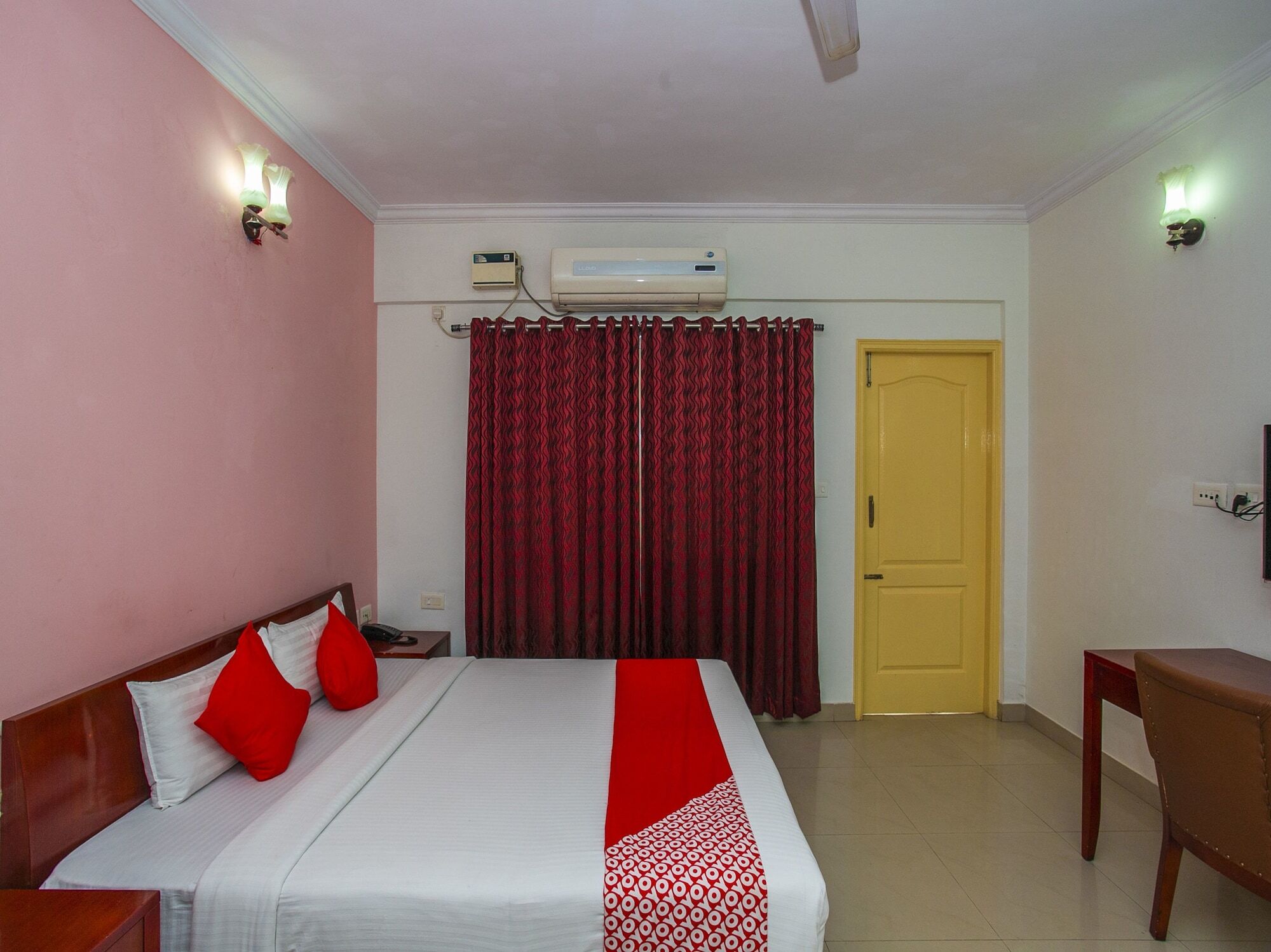 Oyo 23360 White Bricks Inn بنغالور المظهر الخارجي الصورة